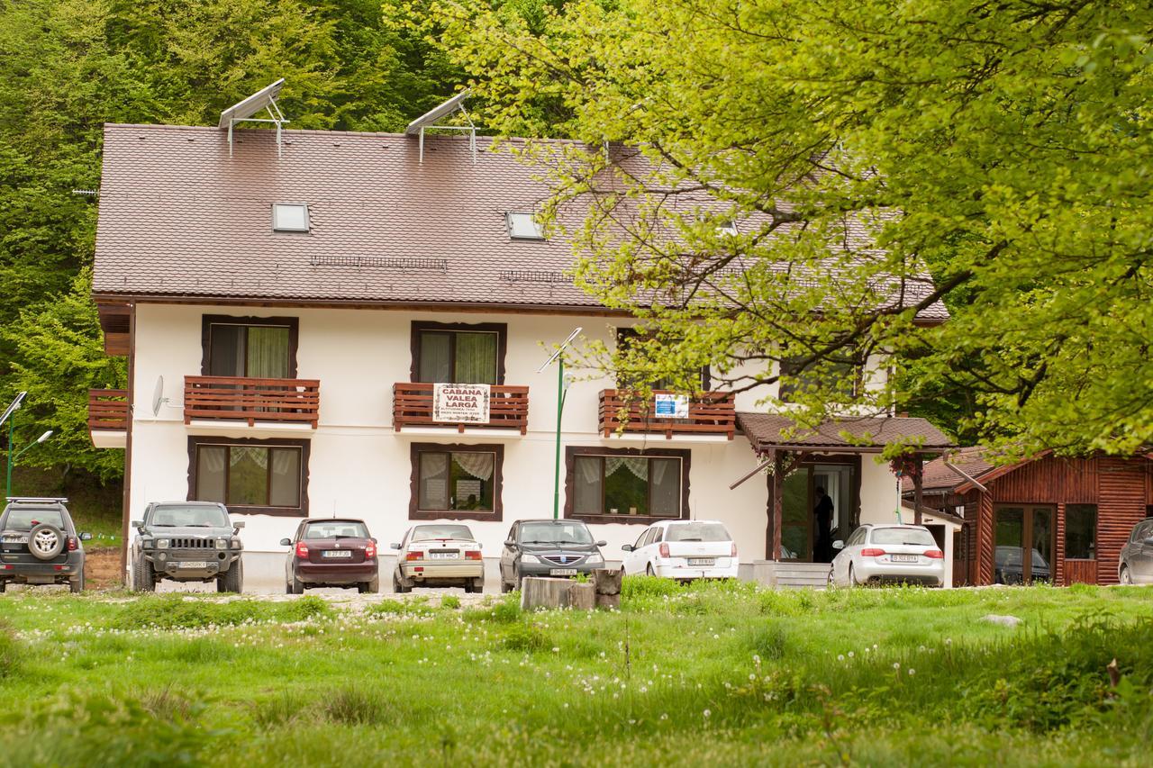 Cabana Barlogul Lupilor Berevoesti Exterior foto